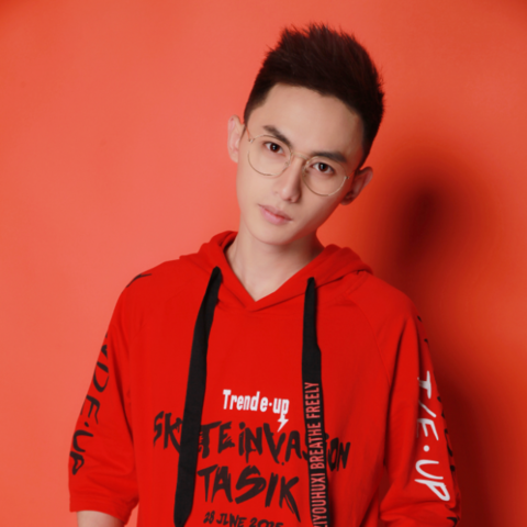 kaiyun_加大城市绿化绿篱修剪机市场也吃香(图2) 开云